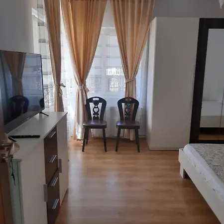 Casa Silvia 아파트