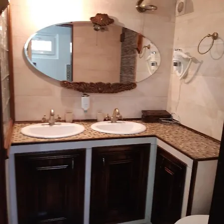 Apartment Casa Silvia Constanţa
