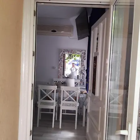Casa Silvia * كونستانتا